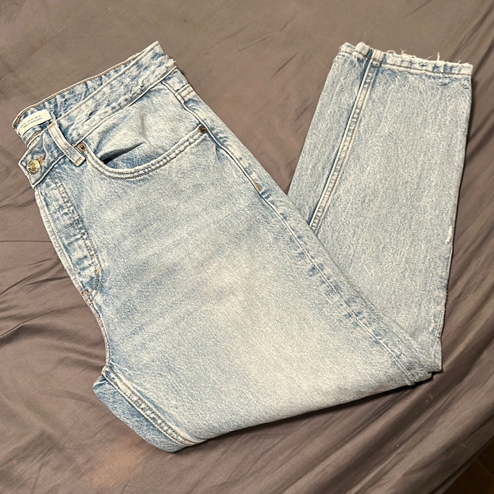 Zara Cropped Jeans